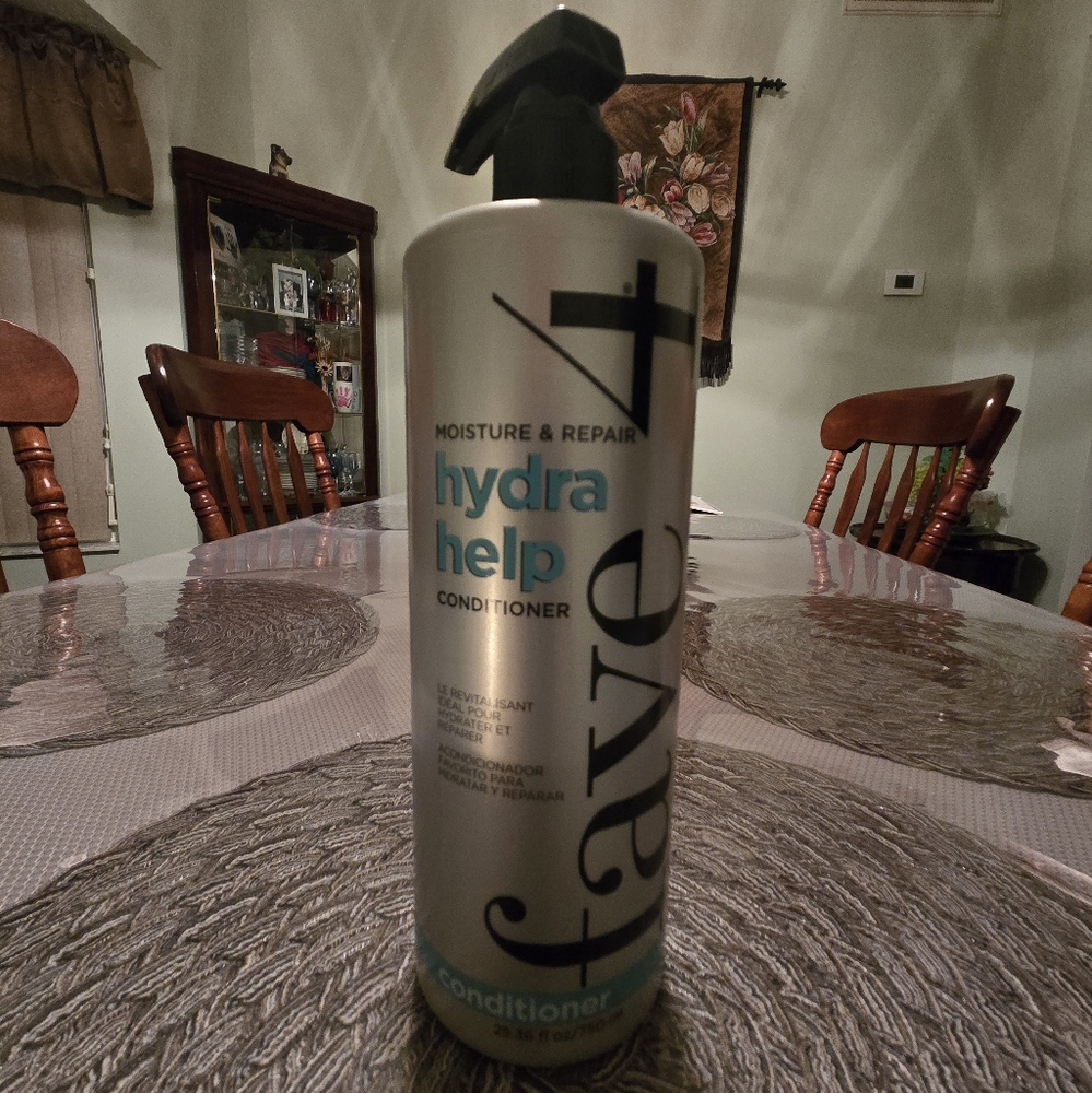 FAVE 4 MOISTURE & REPAIR HYDRA HELP CONDITIONER